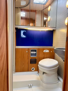 Кемпер Burstner Aviano i675, снимка 11