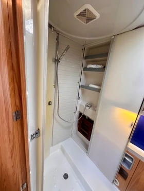 Кемпер Burstner Aviano i675, снимка 13