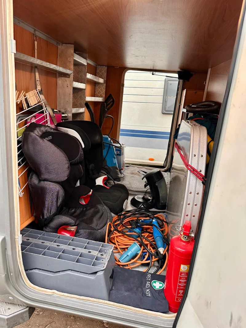 Кемпер Burstner Aviano i675, снимка 16 - Каравани и кемпери - 53593090