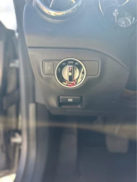 Mercedes-Benz CLA 220, снимка 7