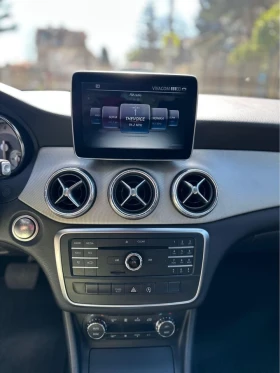 Mercedes-Benz CLA 220, снимка 3