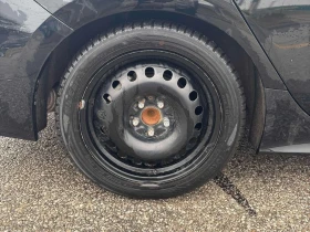 Honda Civic * Manual * CARFAX * ПАНО * KEYLESS * ПОДГРЕВИ, снимка 7