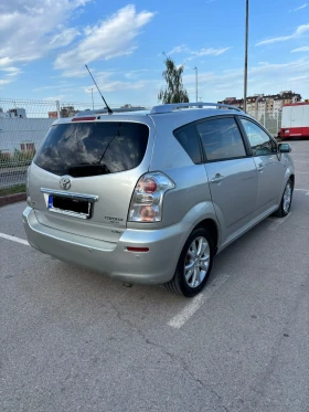 Toyota Corolla verso 2.2 D4D, снимка 6