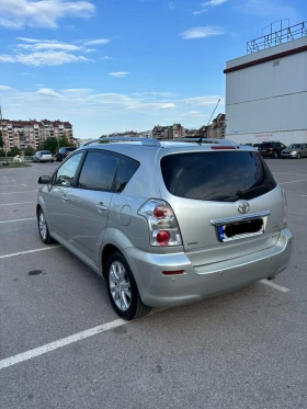 Toyota Corolla verso 2.2 D4D, снимка 5
