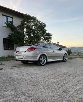Opel Astra TwinTop/2.0 Turbo/OPC, снимка 3