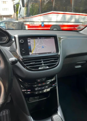 Peugeot 208 Климатроник facelift BlueHDI, снимка 12