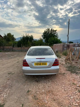 Mercedes-Benz E 320, снимка 7