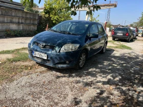 Toyota Auris 1.6 автомат, снимка 2