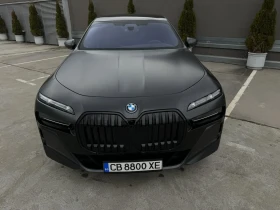 BMW 750 e* THEATRESCREEN* AUTODOORS* ICONGLOW, снимка 1