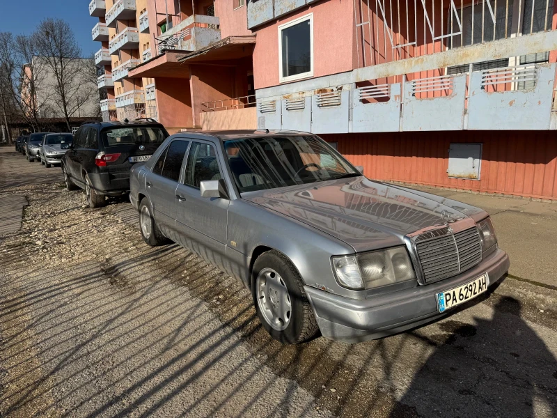 Mercedes-Benz 124, снимка 2 - Автомобили и джипове - 48378795