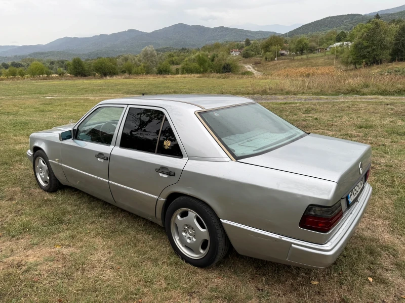 Mercedes-Benz 124, снимка 1 - Автомобили и джипове - 48378795