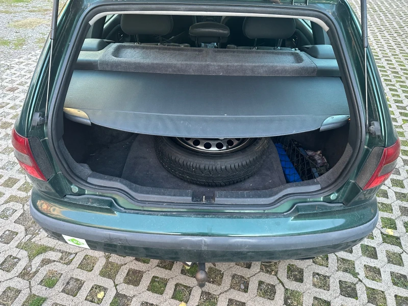 Volvo V40 2.0 TURBO, снимка 12 - Автомобили и джипове - 52602770