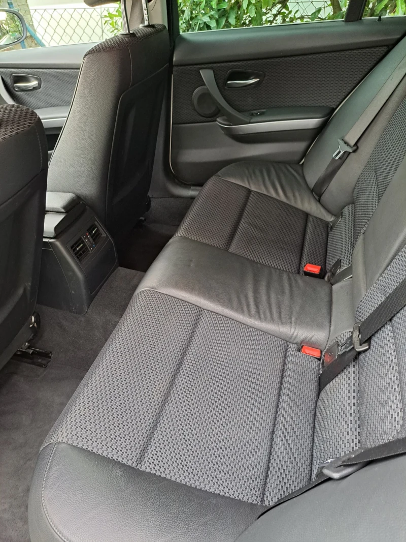 BMW 325 LCI M57 , снимка 10 - Автомобили и джипове - 52428240