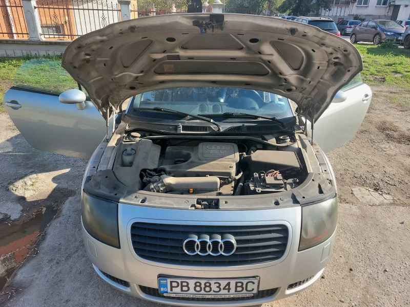 Audi Tt 1.8 TURBO, снимка 13 - Автомобили и джипове - 52664887