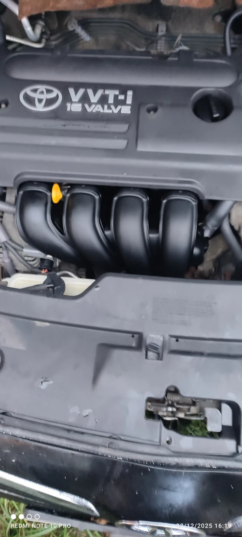 Toyota Avensis, снимка 6 - Автомобили и джипове - 52881608