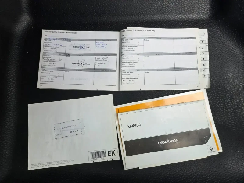 Renault Kangoo 1.5 dci 3 МЕСТА, снимка 13 - Автомобили и джипове - 53037597