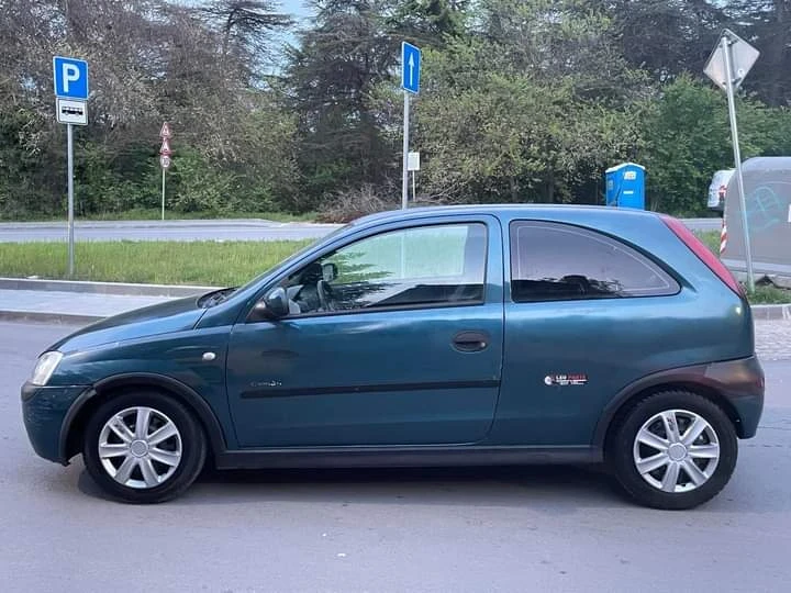 Opel Corsa, снимка 1 - Автомобили и джипове - 48109910