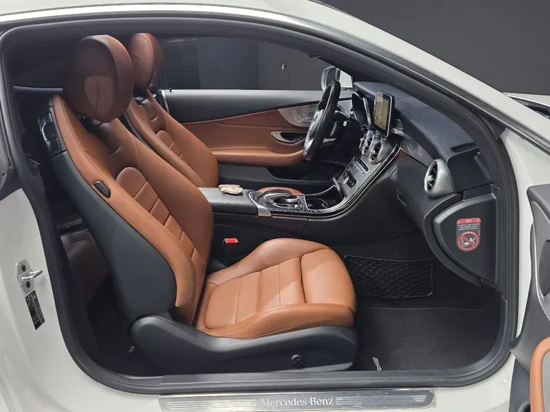 Mercedes-Benz C 180, снимка 11 - Автомобили и джипове - 54968713