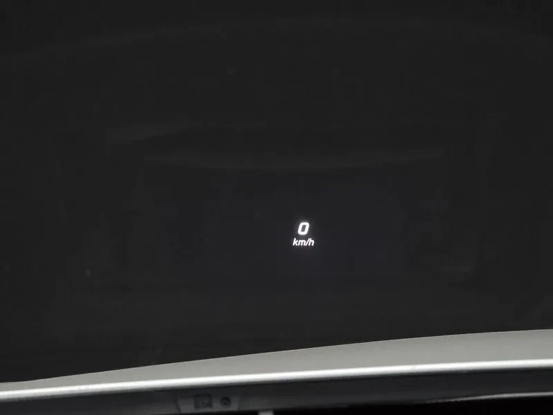 Mercedes-Benz C 180, снимка 15 - Автомобили и джипове - 54968713