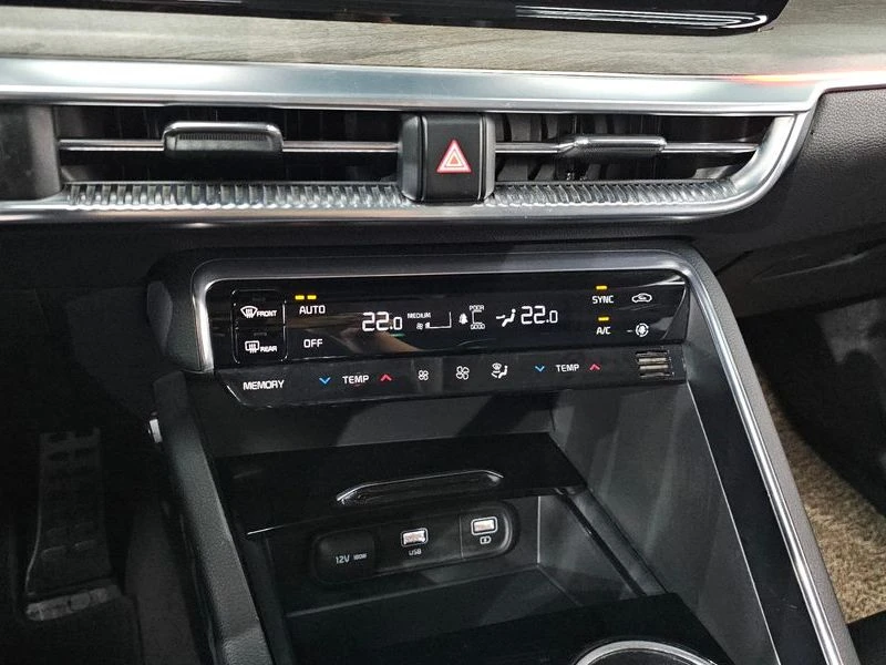 Kia K5 2.0 LPI| 150к.с., снимка 16 - Автомобили и джипове - 56358971