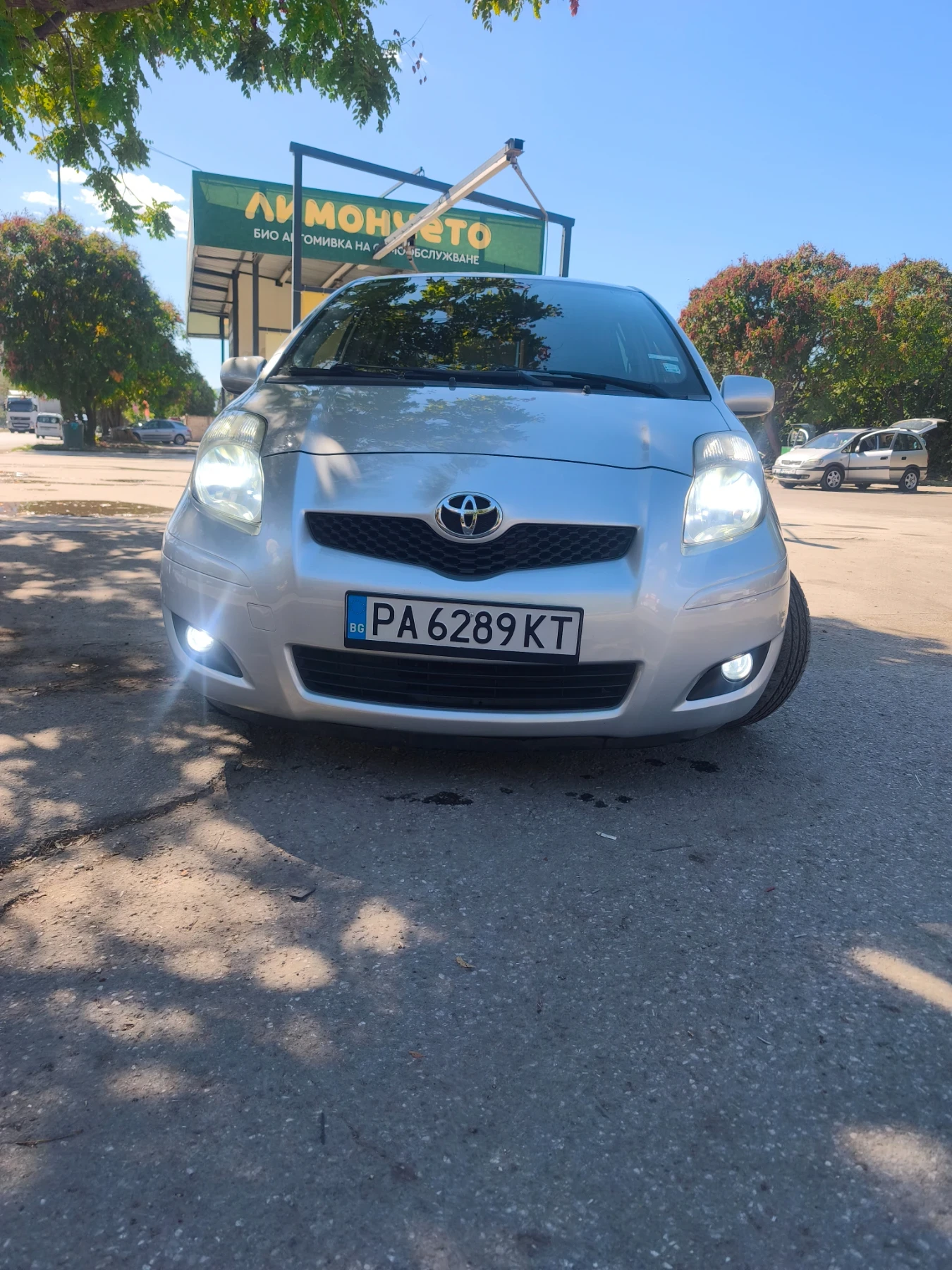 Toyota Yaris 1.33, снимка 1