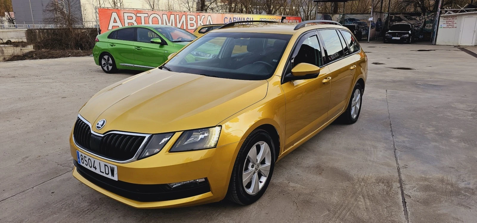 Skoda Octavia Facelift* 1.5iМетан* ПОДГОТВЕНА ЗА ТАКСИ - [1] 