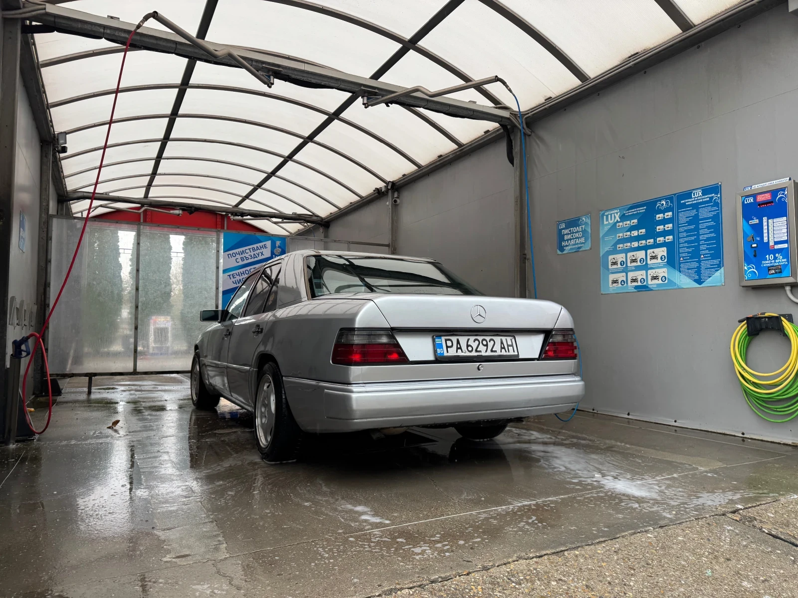 Mercedes-Benz 124  - изображение 4
