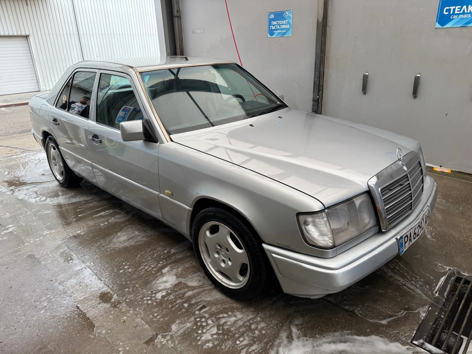 Mercedes-Benz 124  - изображение 5