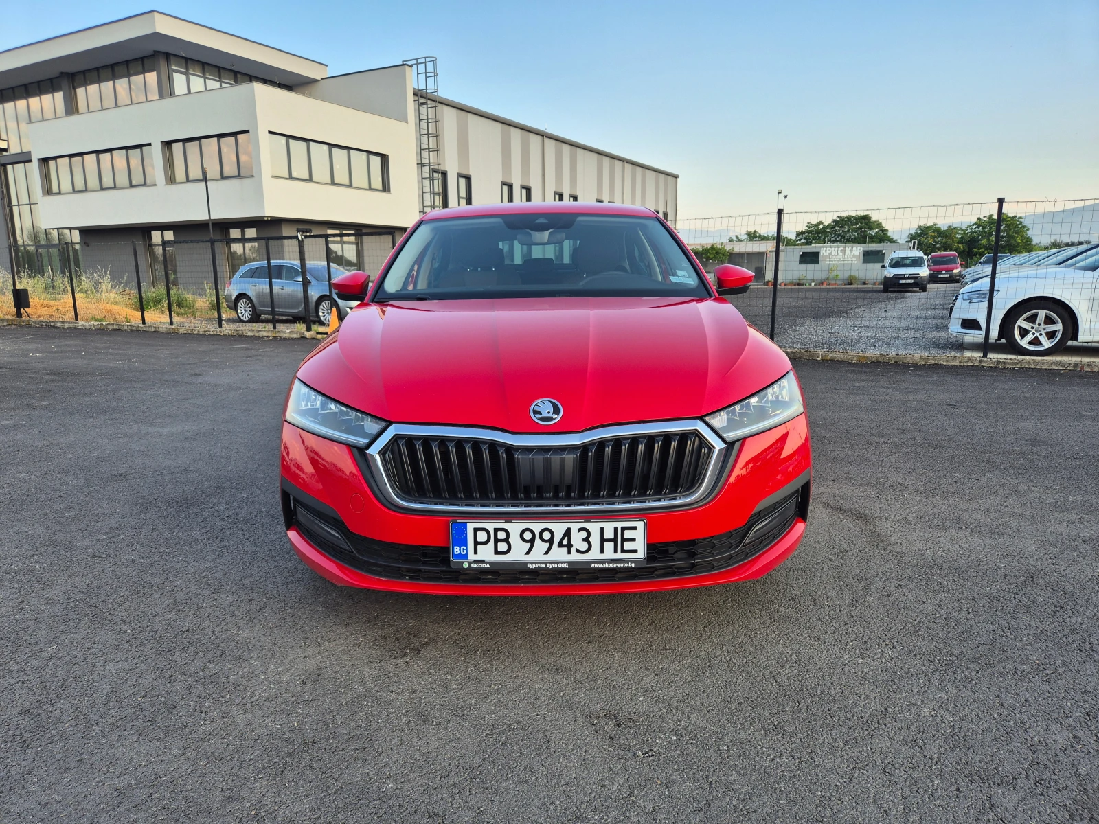Skoda Octavia С-Гаранция-2.0-М/T - изображение 8