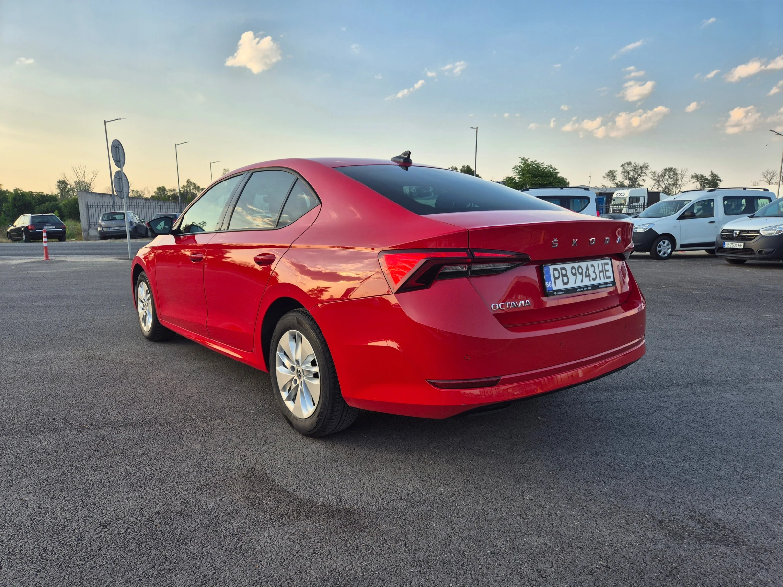Skoda Octavia С-Гаранция-2.0-М/T - изображение 3