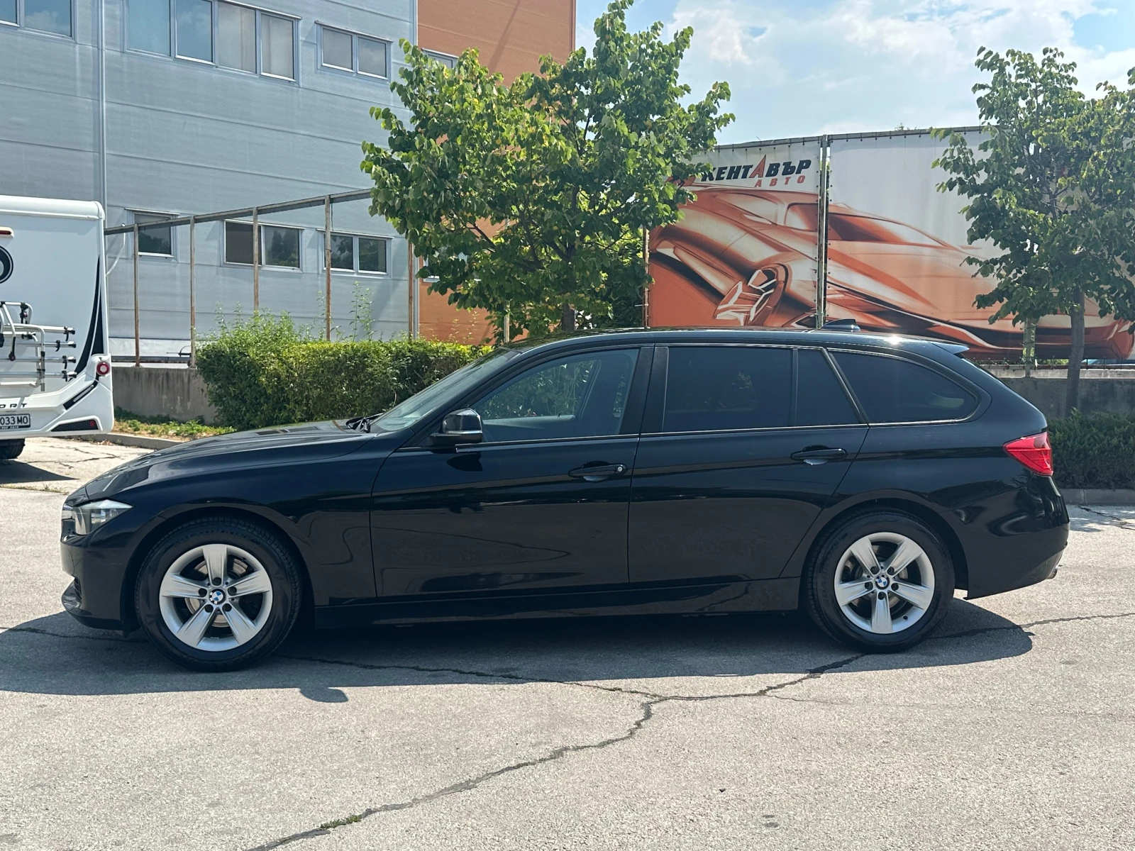 BMW 318 2.0d 143 к.с. - изображение 2