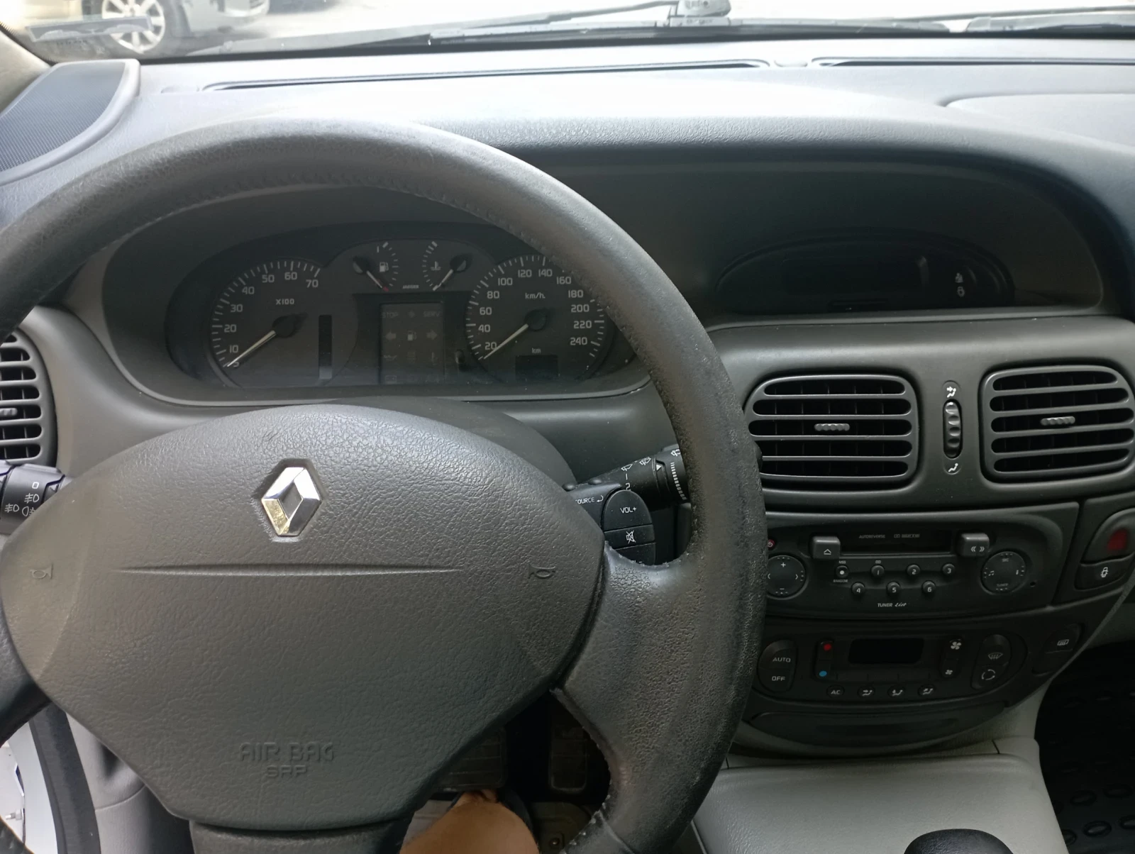 Renault Scenic  - изображение 5