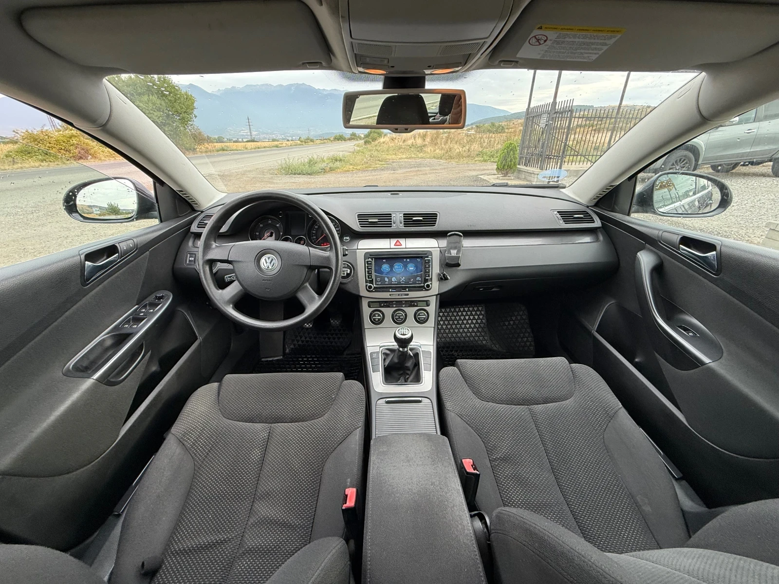 VW Passat 2.0 TDI - изображение 8