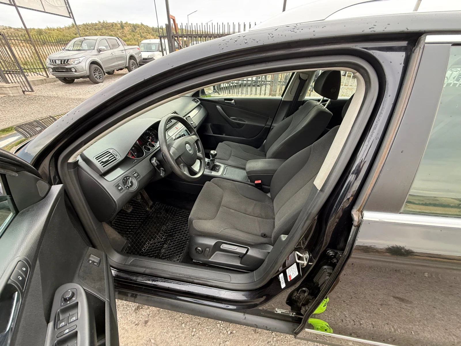 VW Passat 2.0 TDI - изображение 9