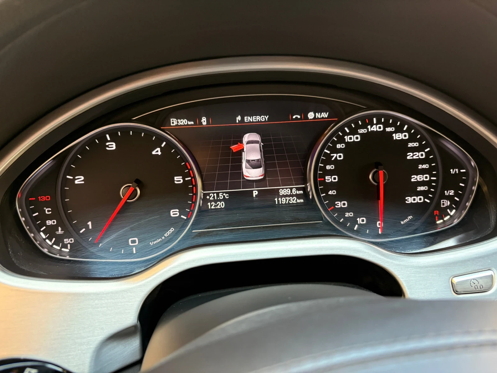 Audi A8  - изображение 5