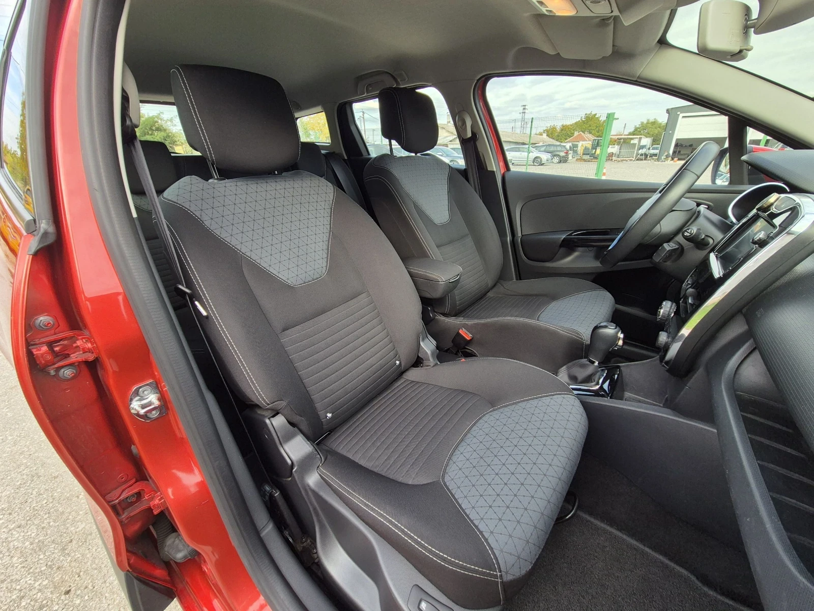 Renault Clio 1.2i AVTOMAT  | Mobile.bg � ����������� 12