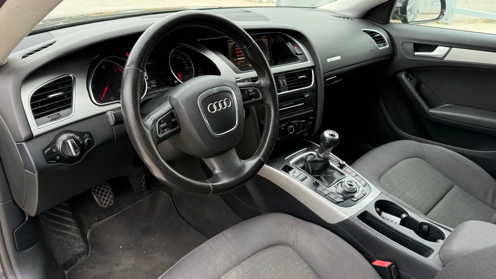 Audi A5 2.0TDI// / / | Mobile.bg   4