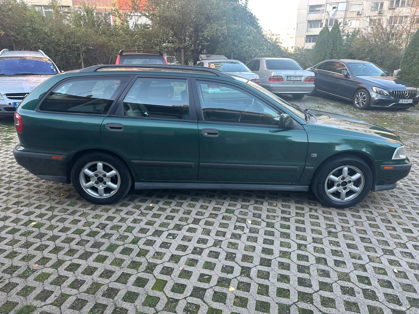 Volvo V40 2.0 TURBO - изображение 2