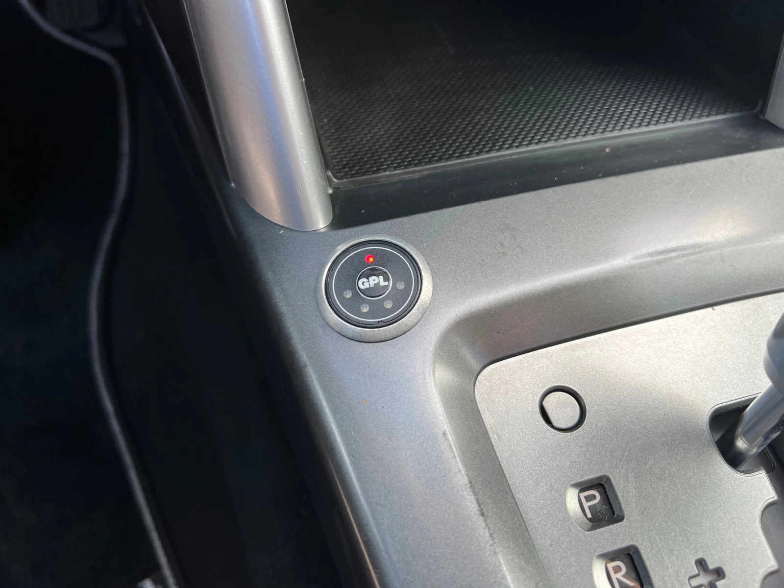 Subaru Forester Bi-FUEL  | Mobile.bg   15