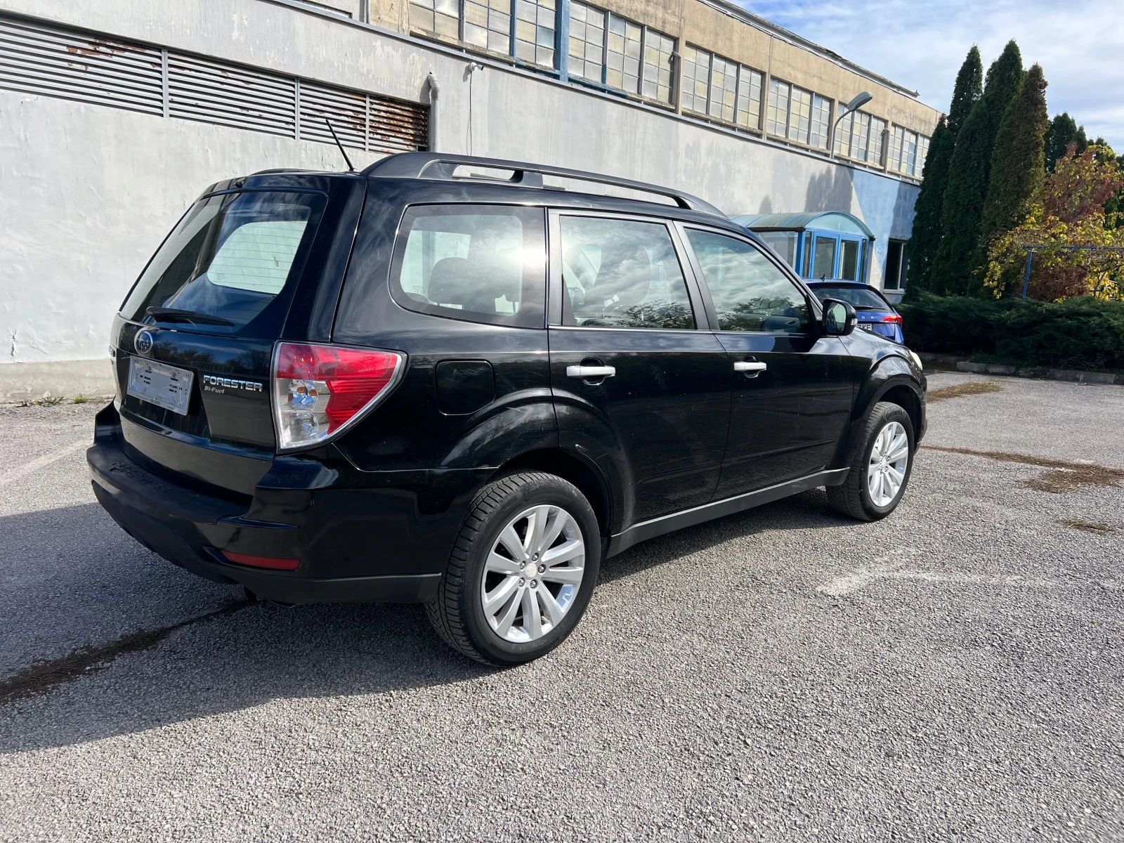 Subaru Forester Bi-FUEL  | Mobile.bg   5