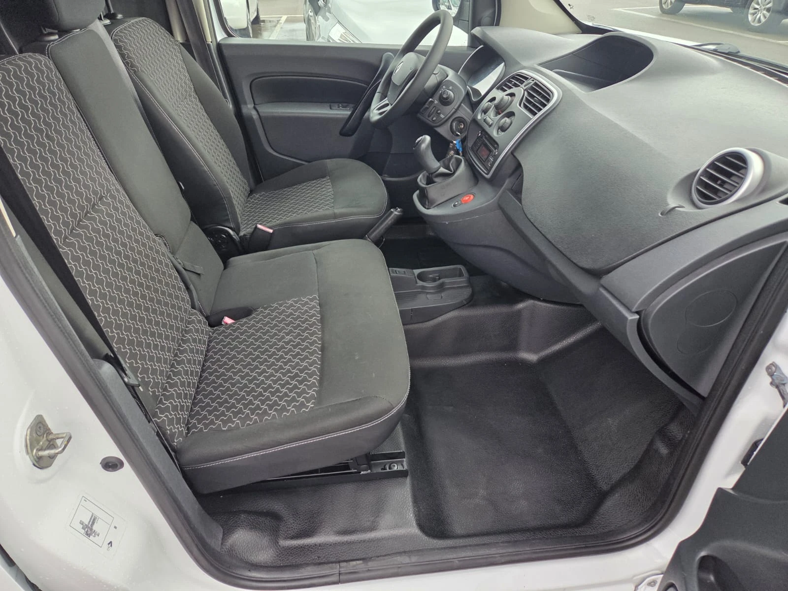 Renault Kangoo 1.5 dci 3 ����� | Mobile.bg � ����������� 11