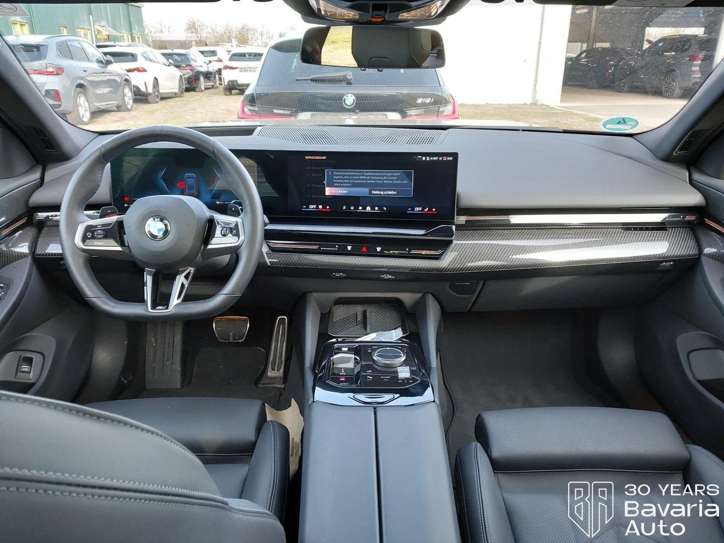 BMW 520 d xDrive Touring M Sport Paket Steptronic, снимка 6 - Автомобили и джипове - 53884845