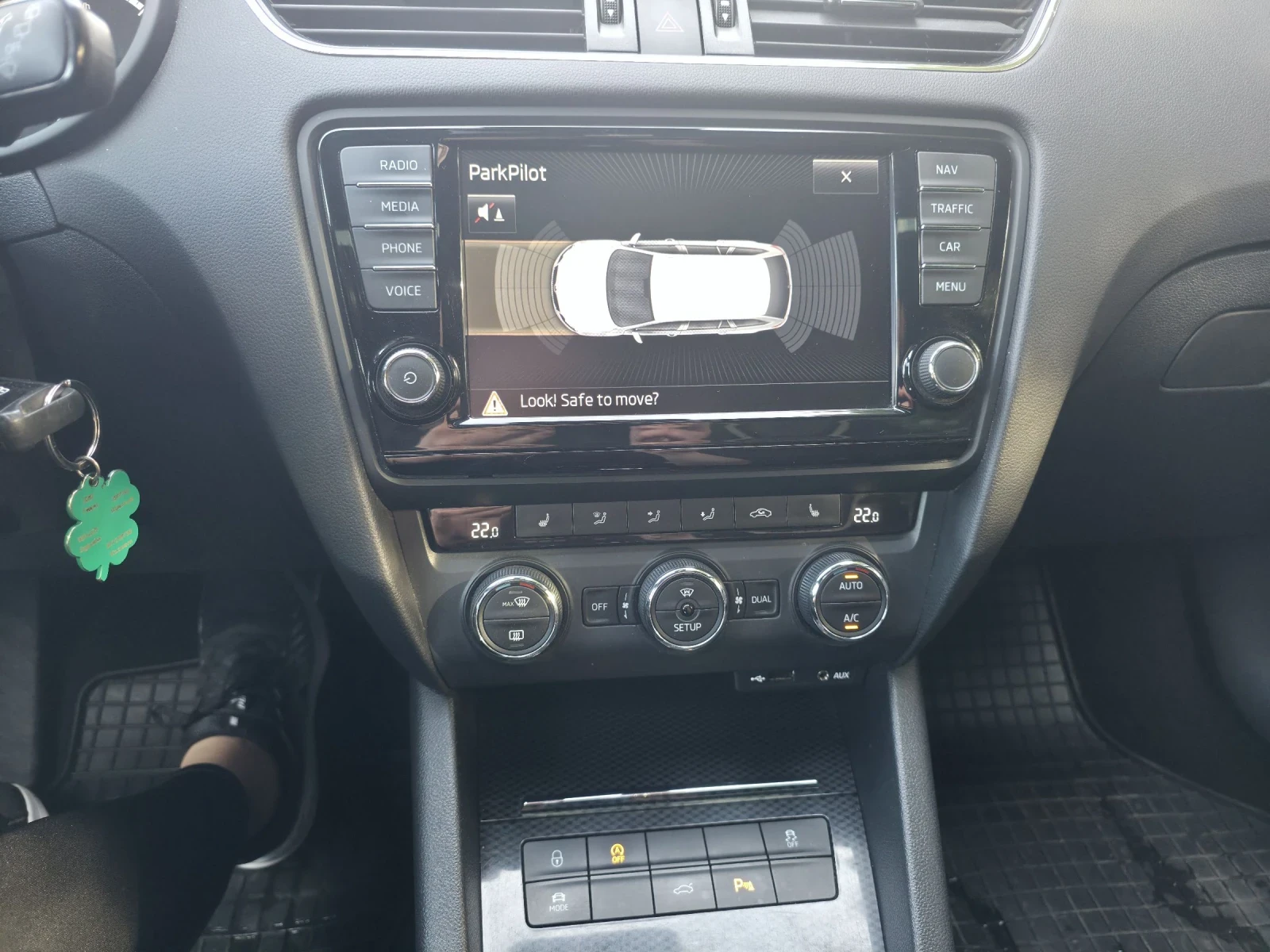 Skoda Octavia 2.0 VRS, снимка 9 - Автомобили и джипове - 54527651