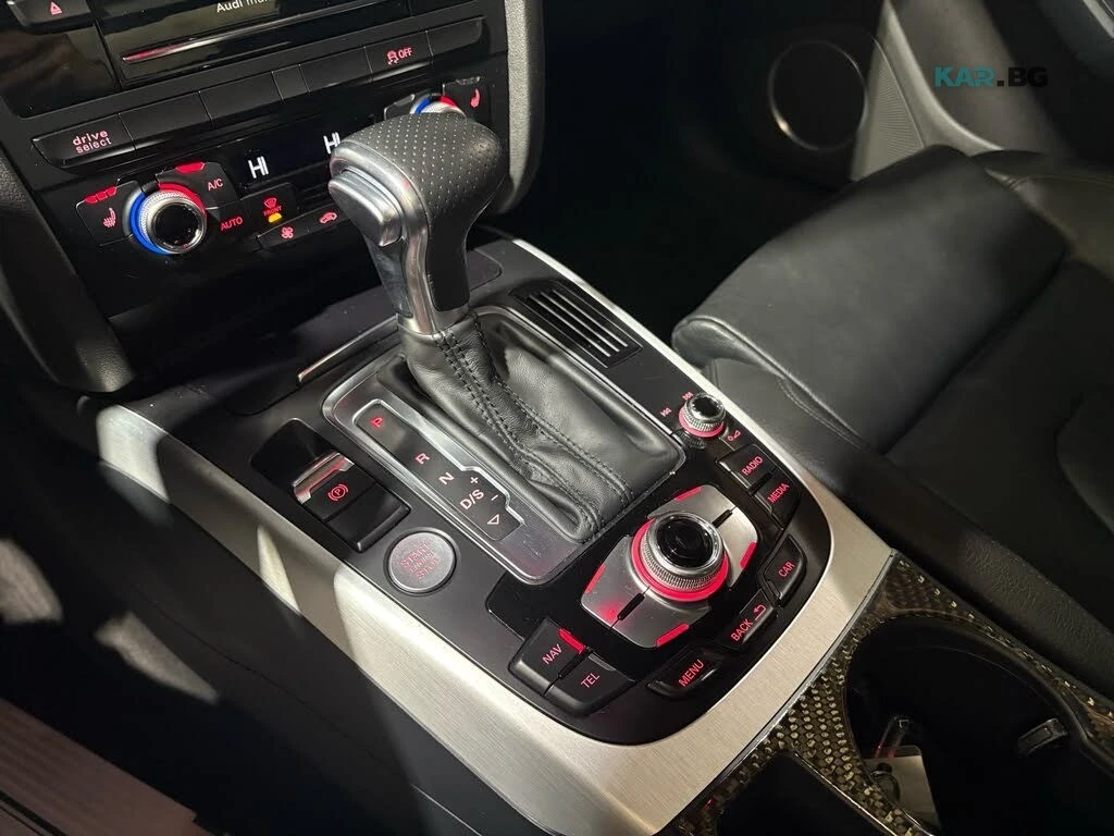 Audi A5 2.0T* quattro* Technik* АвтоКредит* (ЦЕНА ДО БГ), снимка 14 - Автомобили и джипове - 54622656