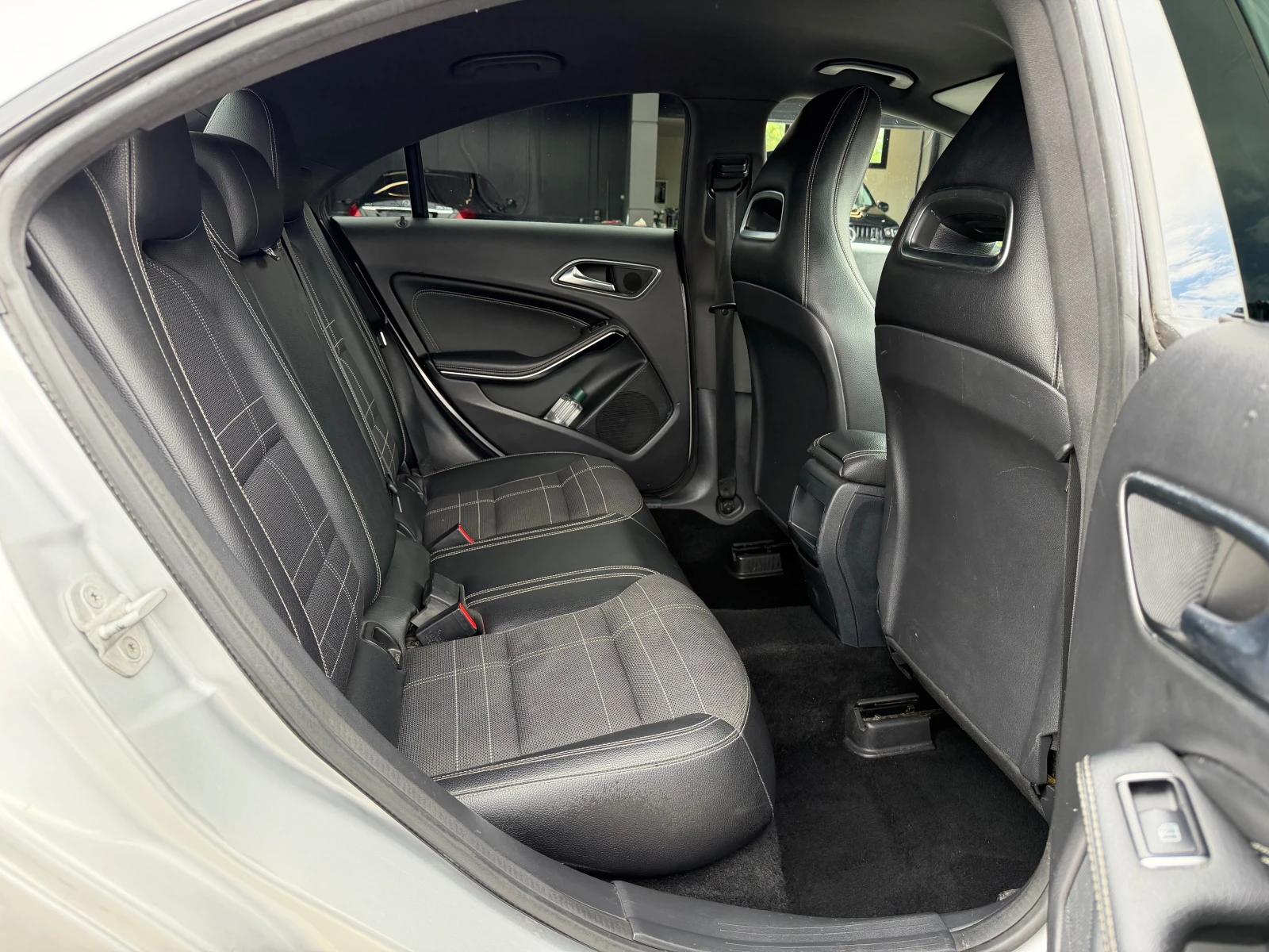 Mercedes-Benz CLA 200 CDI * Xenon* CAMERA* PODGREV* BlindSpot* , снимка 14 - Автомобили и джипове - 54631989