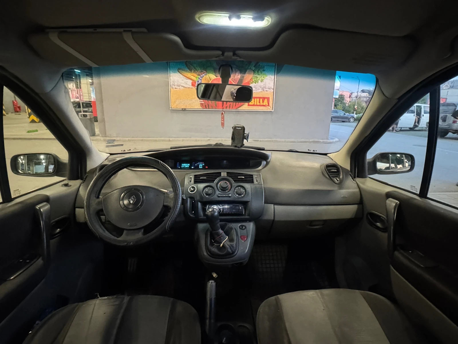Renault Scenic, снимка 4 - Автомобили и джипове - 54767809
