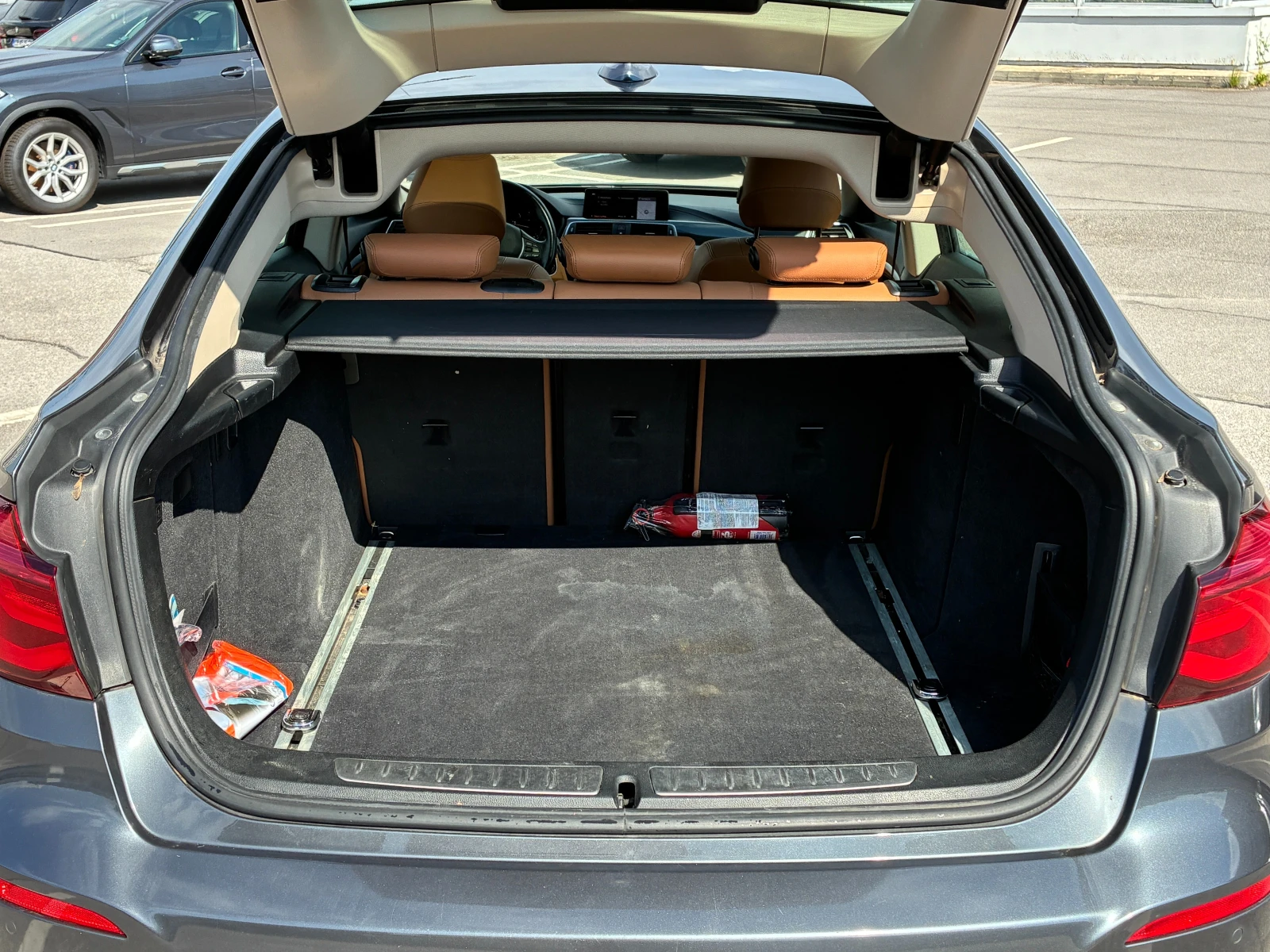 BMW 320 320d Gran Turismo, снимка 16 - Автомобили и джипове - 54870155