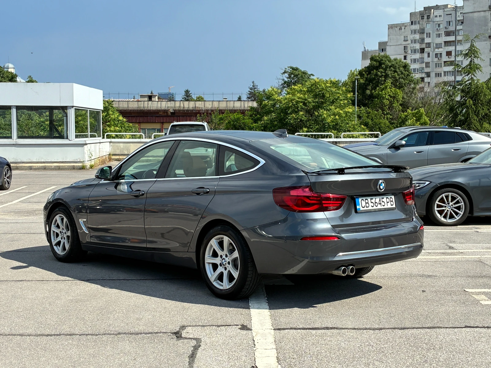 BMW 320 320d Gran Turismo, снимка 3 - Автомобили и джипове - 54870155