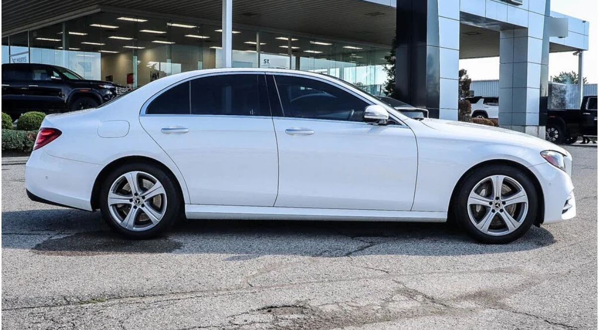 Mercedes-Benz E 450 AMag* Burmester, снимка 3 - Автомобили и джипове - 54977669