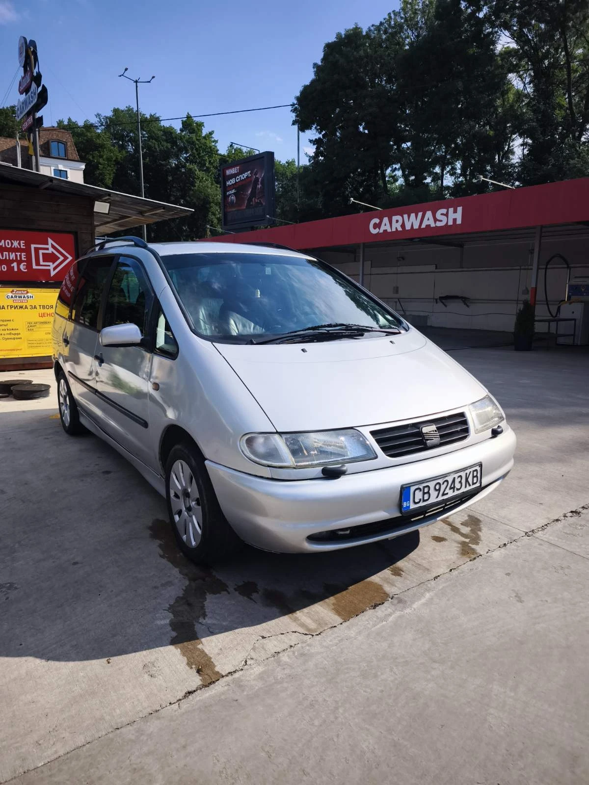 Seat Alhambra луксос, снимка 8 - Автомобили и джипове - 55157391